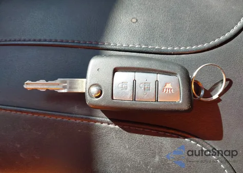 2019 Nissan Rogue S z USA, uszkodzony, nr VIN 5N1AT2MV0KC813901